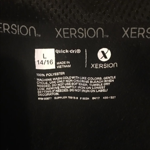 Xersion Zip-Up👄 - Picture 3 of 3